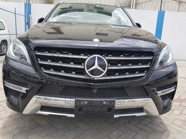 Mercedes-Benz M Class 2014 Black - thumbnail 2