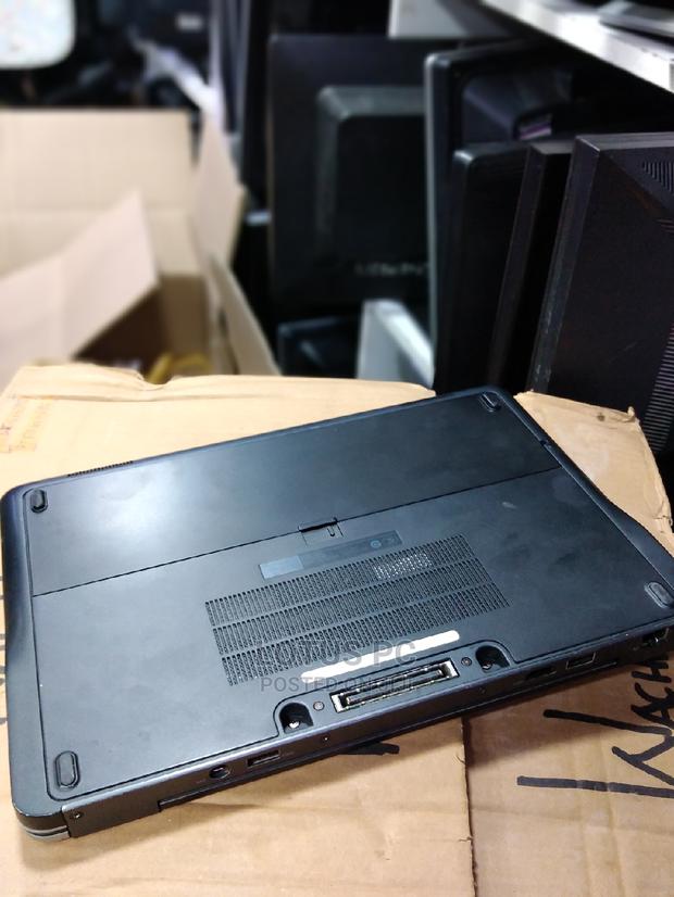 Laptop Dell Latitude E7240 4GB Intel Core I3 SSD 128GB - thumbnail 3