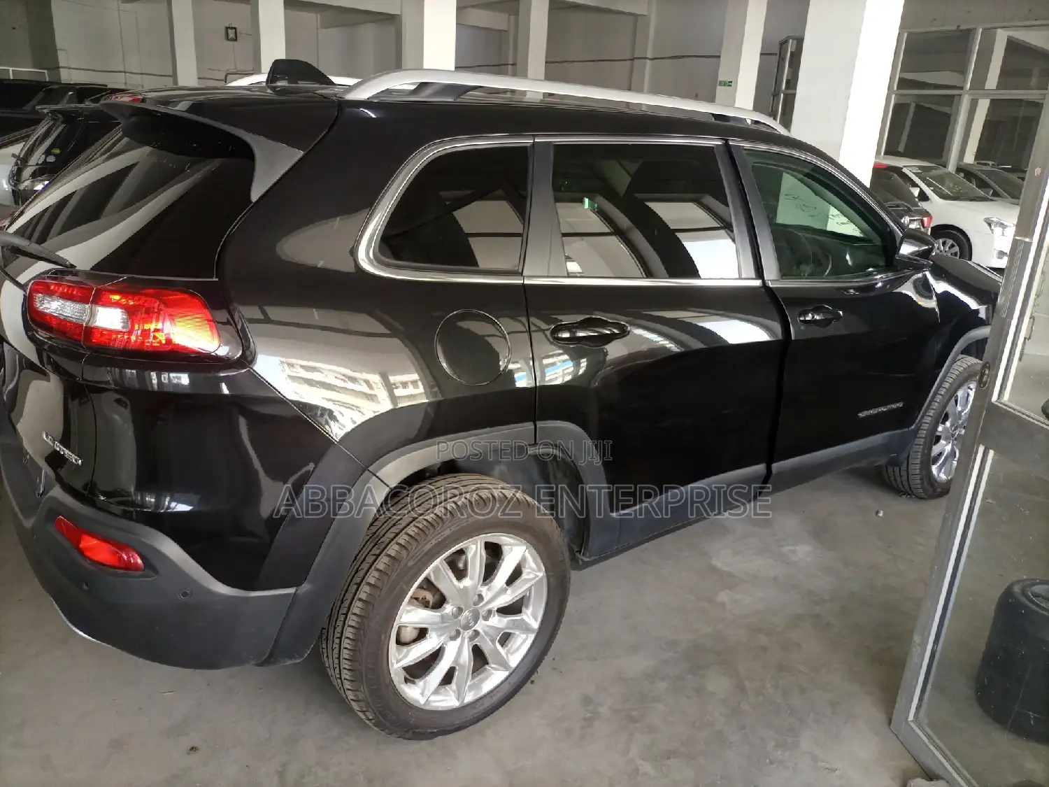 Jeep Cherokee 2015 Black