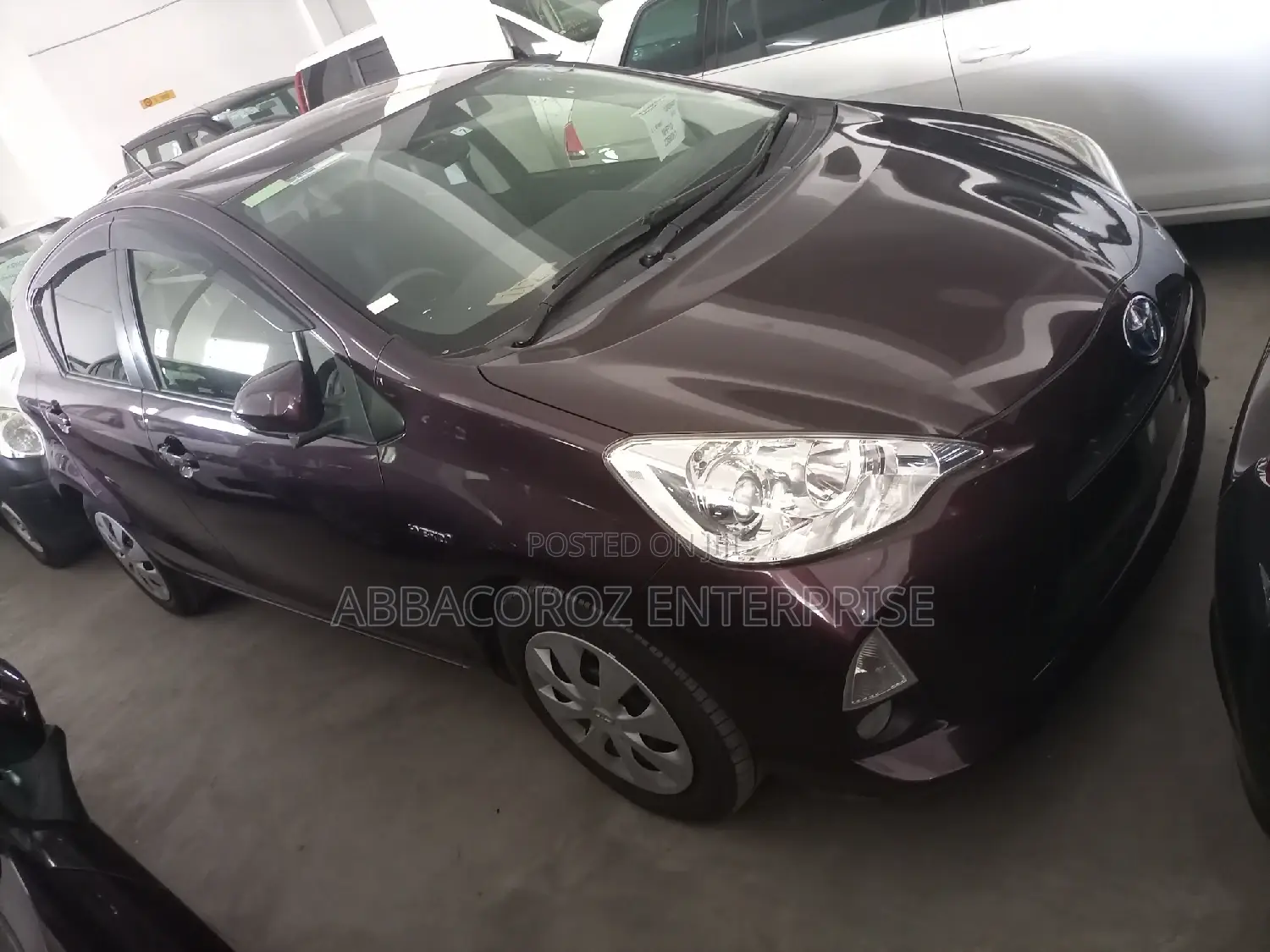 Toyota Aqua 2015 Purple