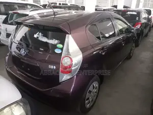 Toyota Aqua 2015 Purple
