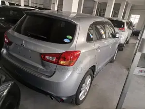 Mitsubishi RVR 2015 Silver