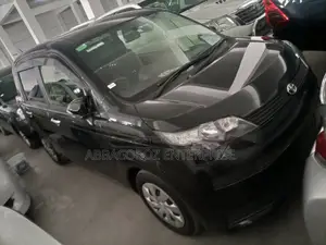 Toyota Spade 2015 Matt Black