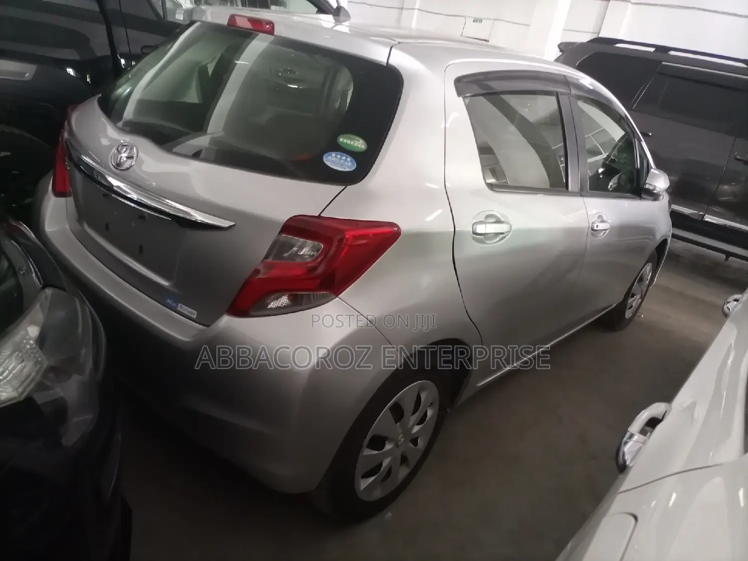 Toyota Vitz 2015 Gray