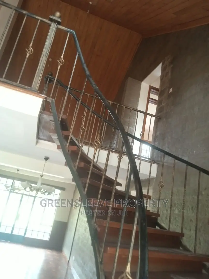 6bdrm Maisonette in Karen Plan for Rent