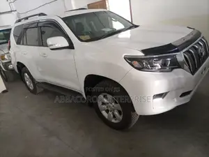 Toyota Land Cruiser Prado 2015 White