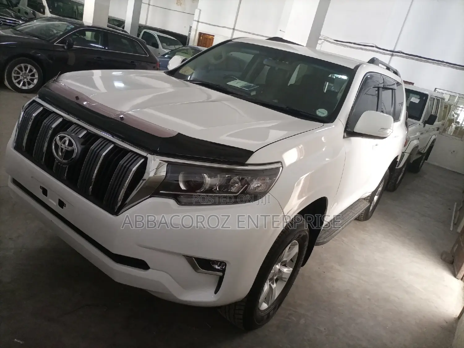 Toyota Land Cruiser Prado 2015 White