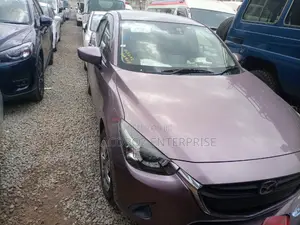 Mazda Demio 2015 Pink