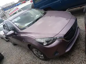 Mazda Demio 2015 Pink
