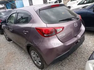 Mazda Demio 2015 Pink
