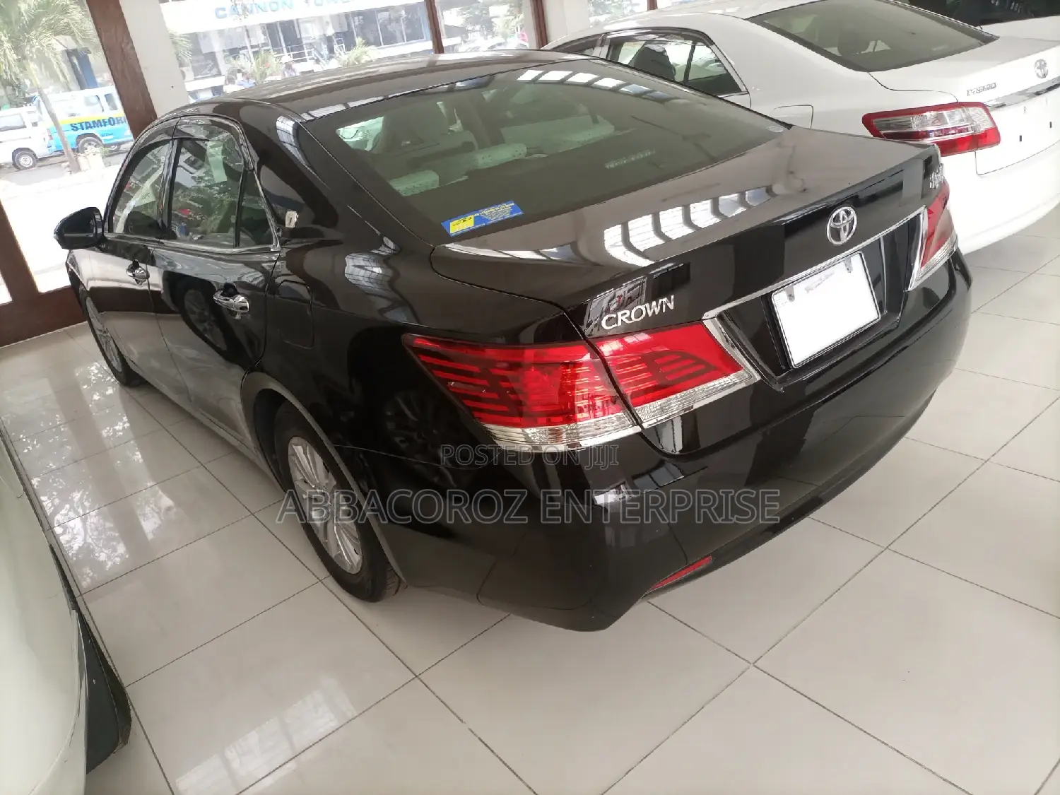 Toyota Crown 2015 Matt Black