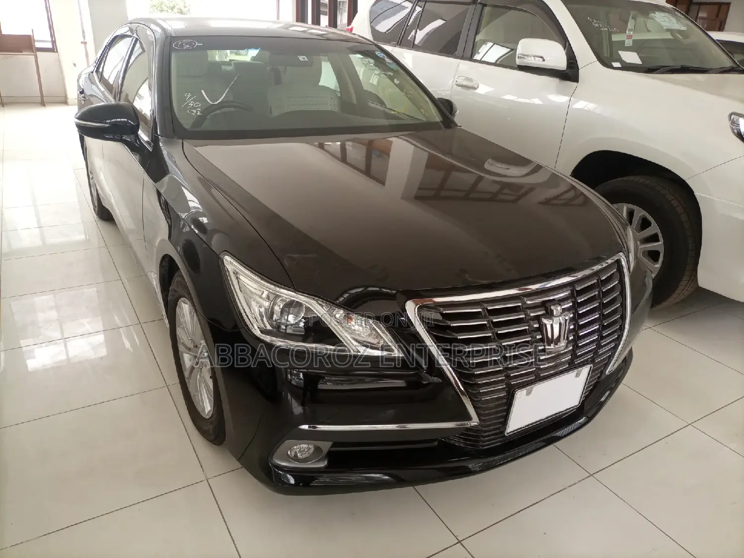 Toyota Crown 2015 Matt Black