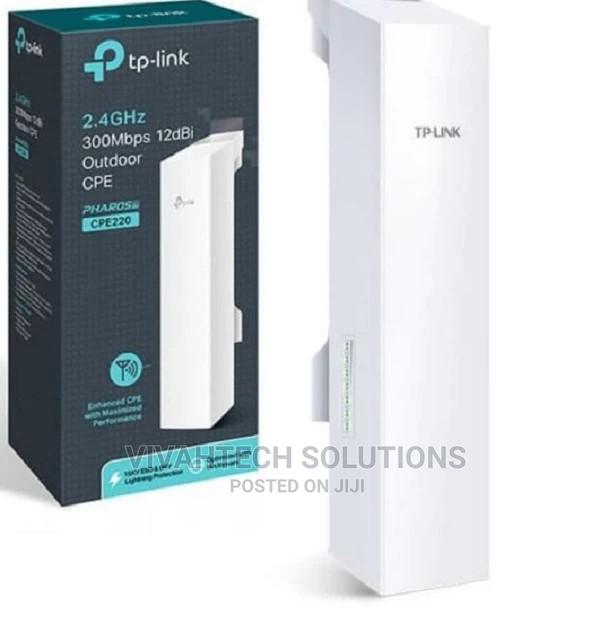 Tp-Link 2.4 GHZ 300mbps 12dbi Outdoor Cpe - Tl-Cpe220 Tplink