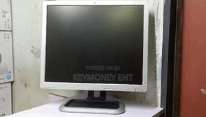 Clean Monitors Refurbished 19inches - thumbnail 2