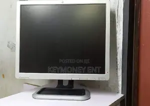 Refurbished 17 Inches HP
