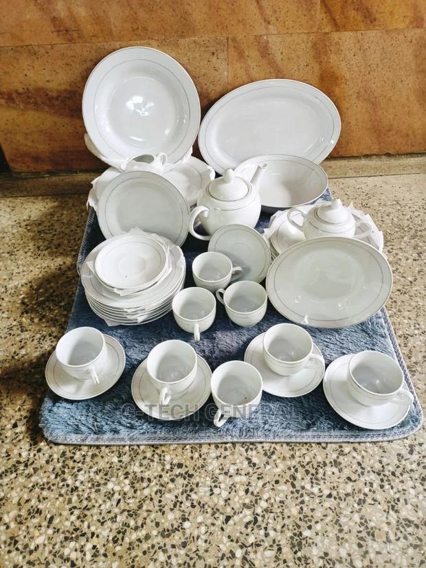 Affordable 47pcs Dinner Set