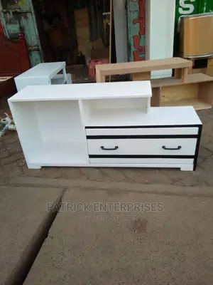 Morden Simple TV Stand