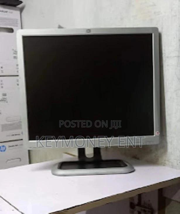 17 Inches Clean Monitor - main view