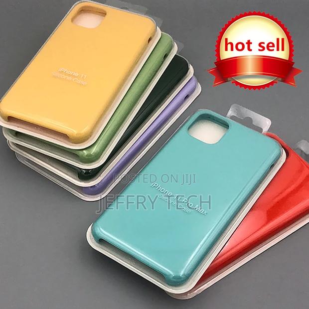 Liquid Silicone Shockproof Case for Apple iPhone 13 13 Pro M