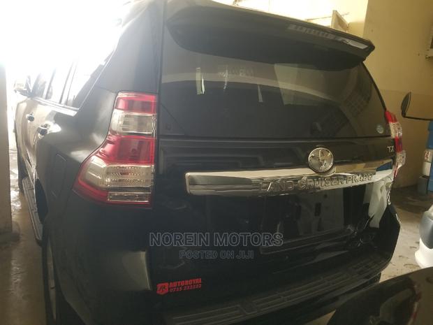 Toyota Land Cruiser Prado 2015 Black - thumbnail 10