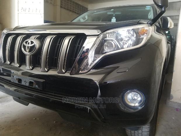 Toyota Land Cruiser Prado 2015 Black - thumbnail 2
