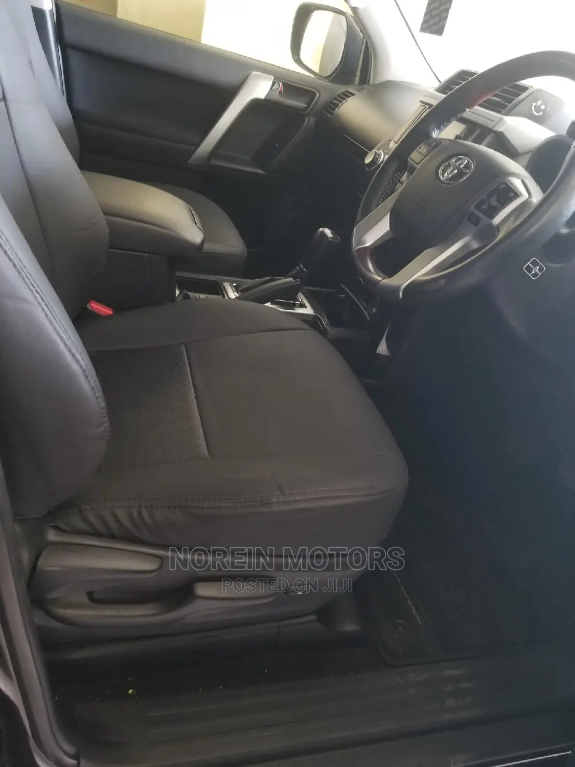 Toyota Land Cruiser Prado 2015 Black