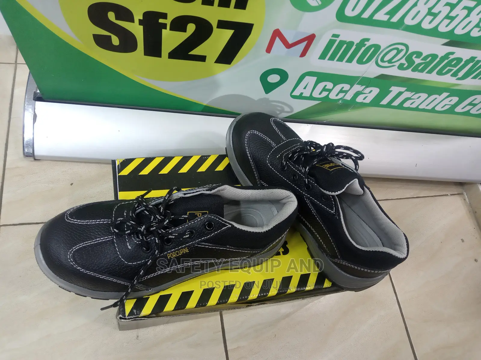 Grab Safety Steel Toe Boots at Discounted Price