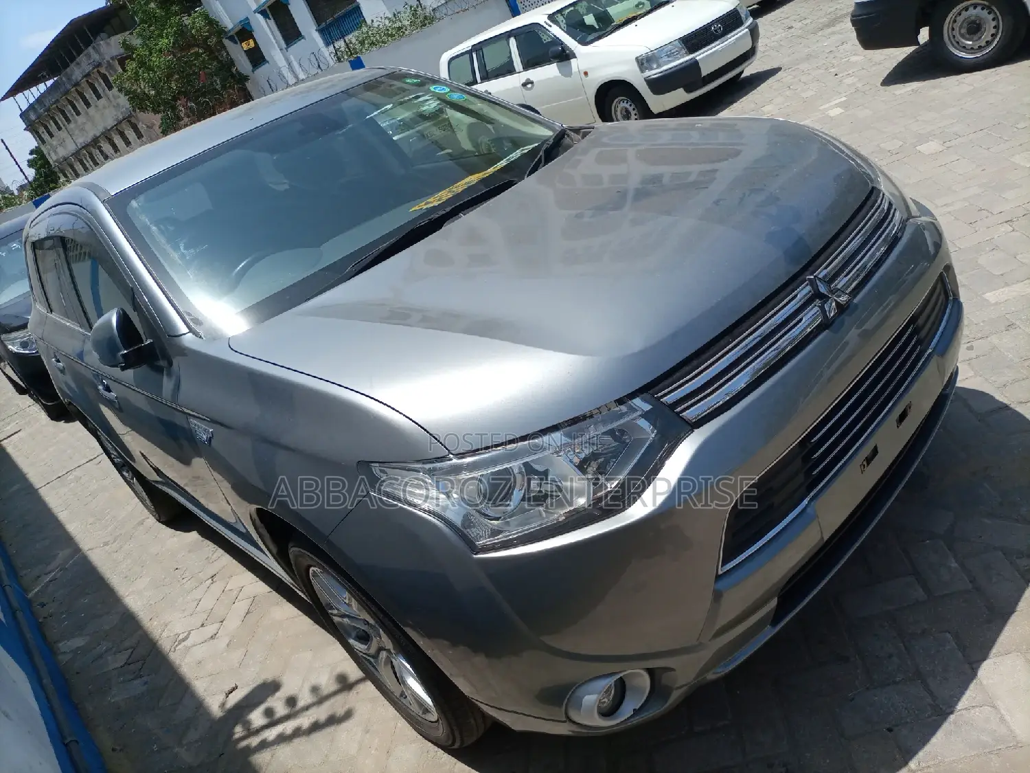 Mitsubishi Outlander 2015 Silver