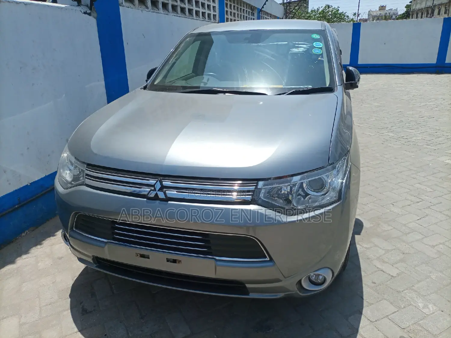 Mitsubishi Outlander 2015 Silver