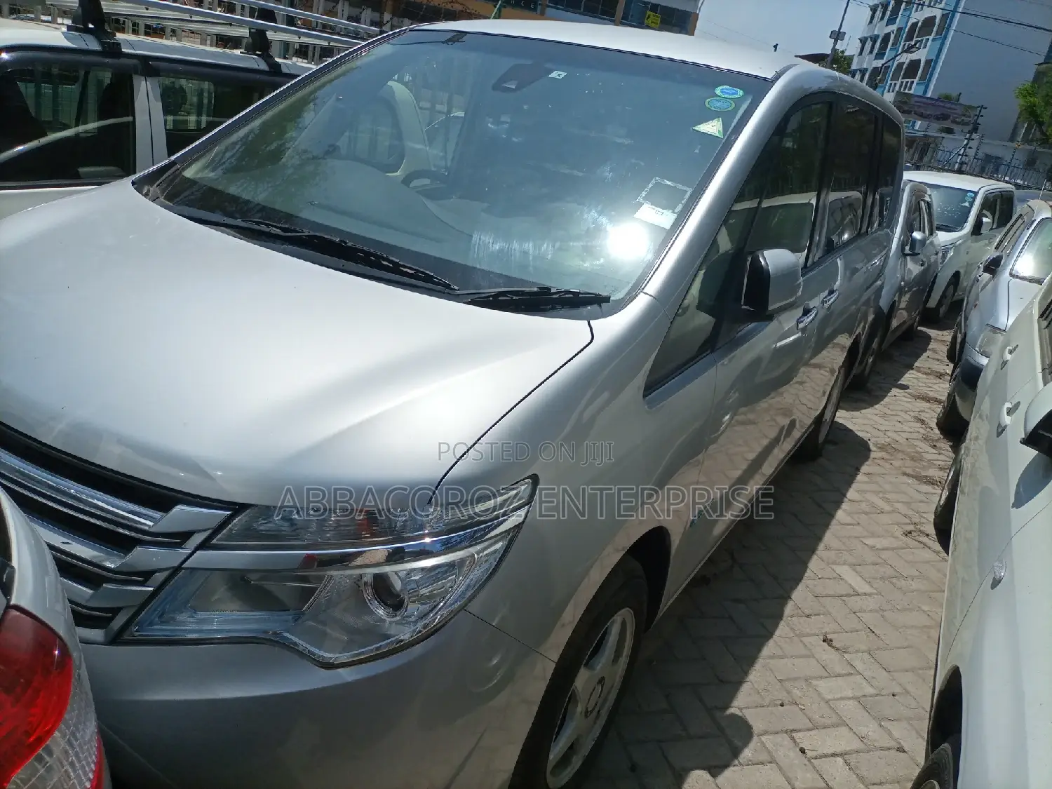 Nissan Serena 2015 Gray