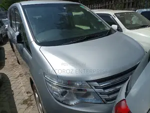 Nissan Serena 2015 Gray