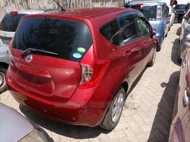 Nissan Note 2015 Red