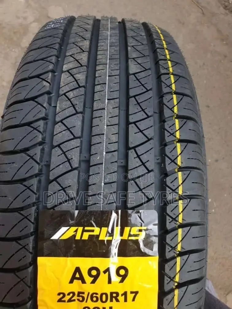 225/60 R17 Aplus Tyre Highway