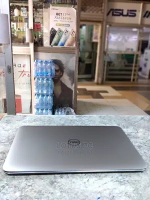 Laptop Dell XPS 13 9370 4GB Intel Core I5 SSD 256GB