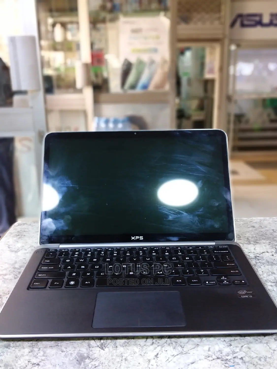 Laptop Dell XPS 13 7390 4GB Intel Core I5 SSD 256GB