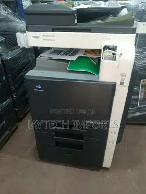 Konica Minolta C220