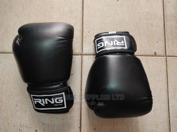Ring Boxing Gloves - 14oz - main view