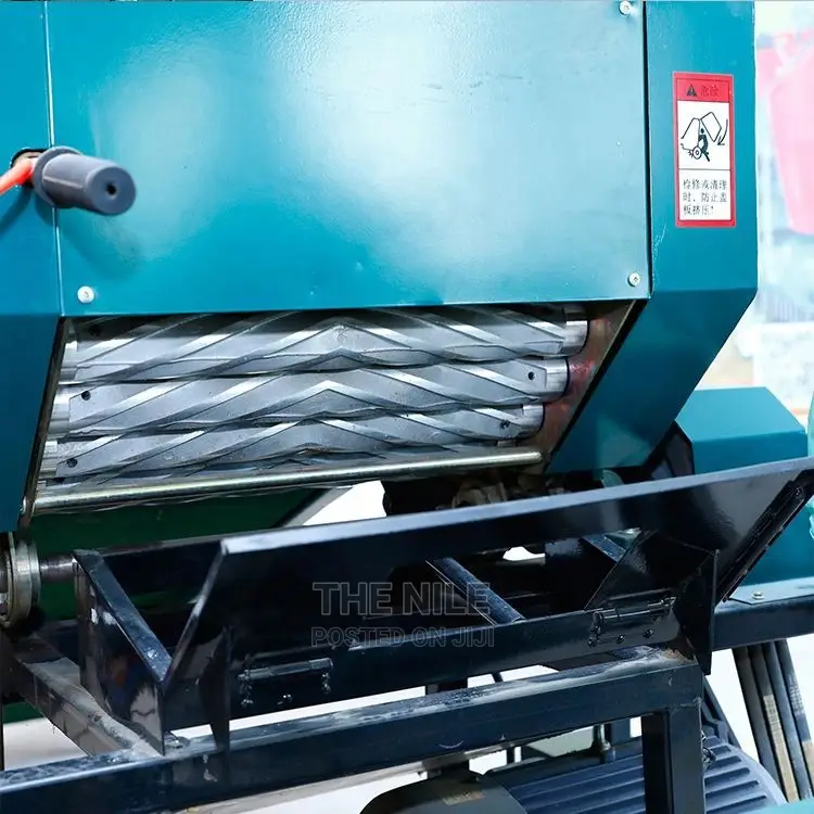 Maize Cutting Chopping Straw Compactor Press Baler