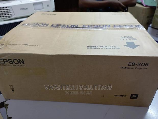 Epson Eb-X06 Projector Xga 3lcd - main view