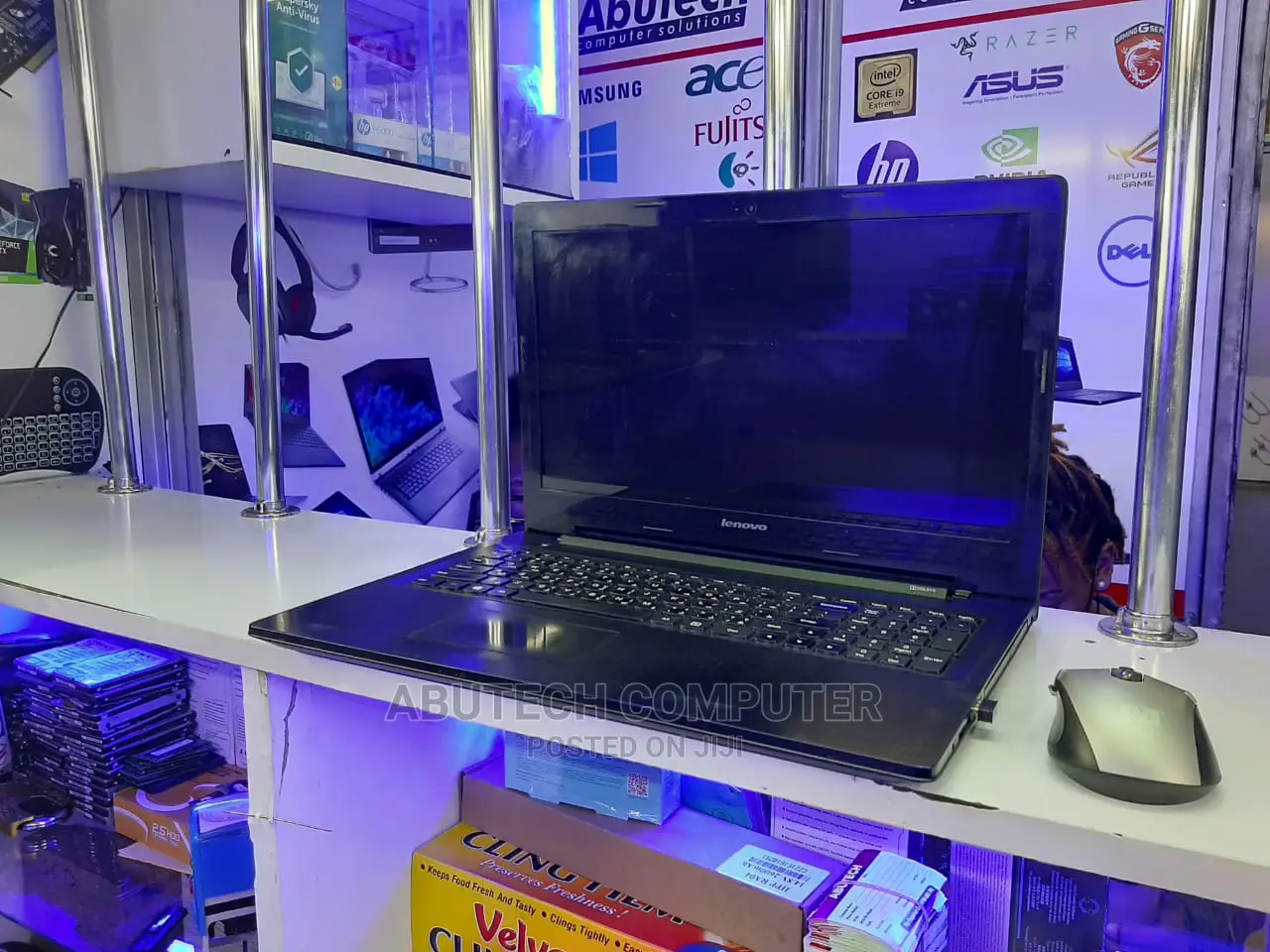 Laptop Lenovo 4GB Intel Pentium HDD 500GB