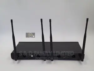 Shure U-6600 4 in 1 Wireless Microphone