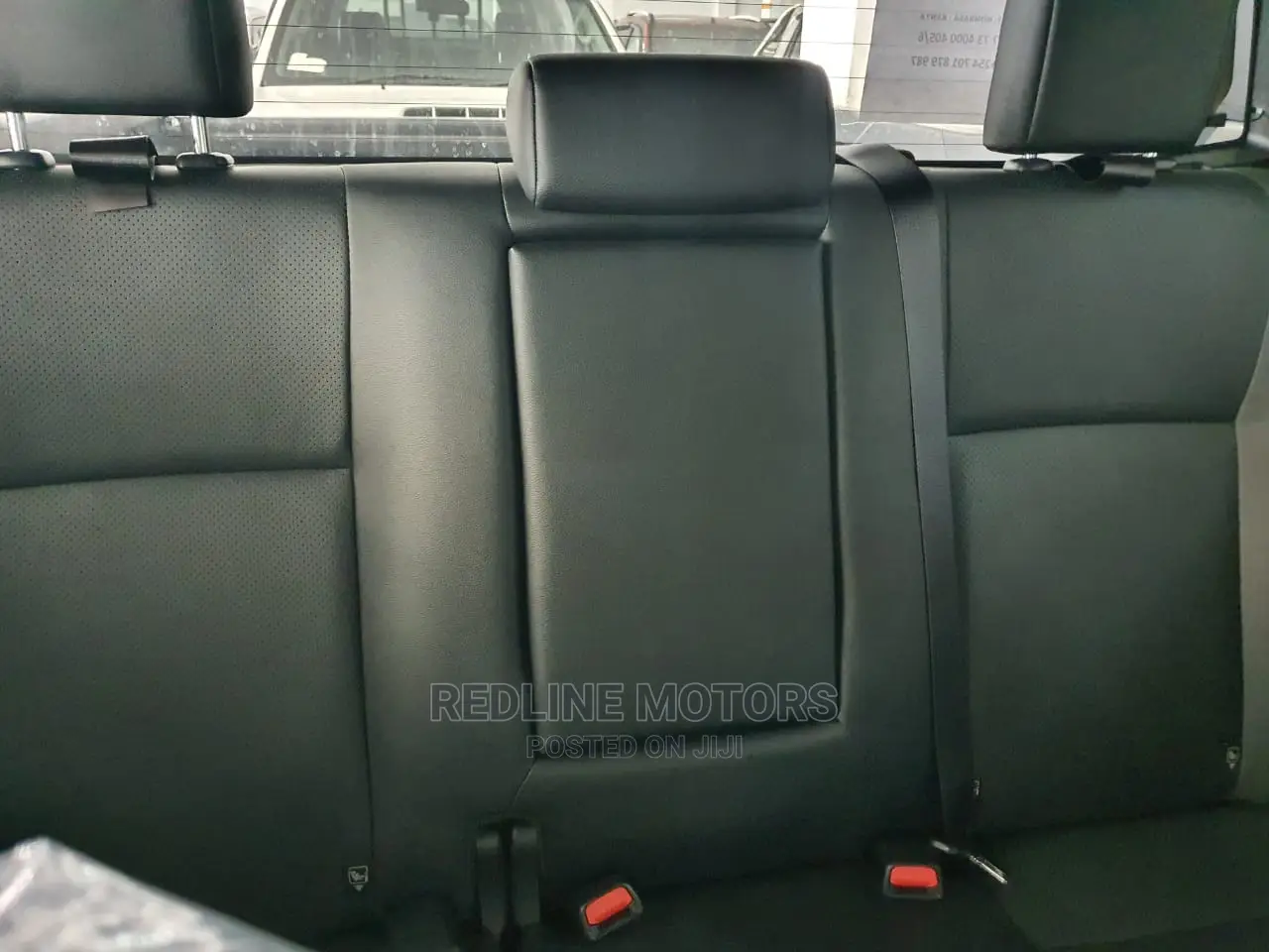 Toyota Hilux 2021 Black