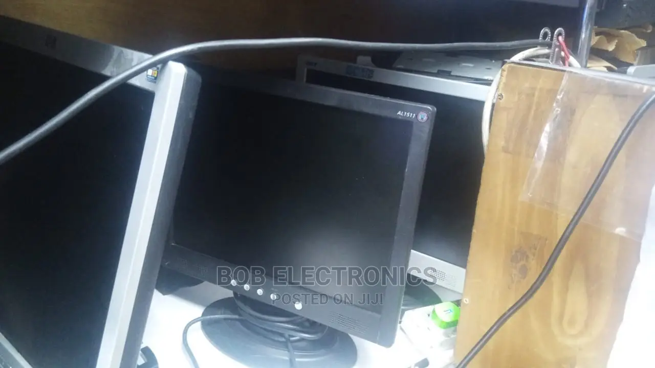 Tft Monitors Screens (We Deliver Country Wide)