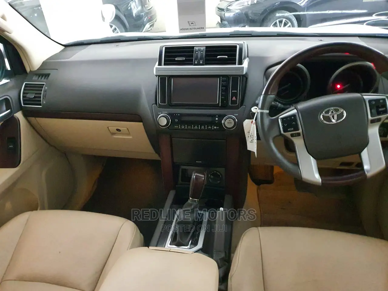 Toyota Land Cruiser Prado 2017 Off White