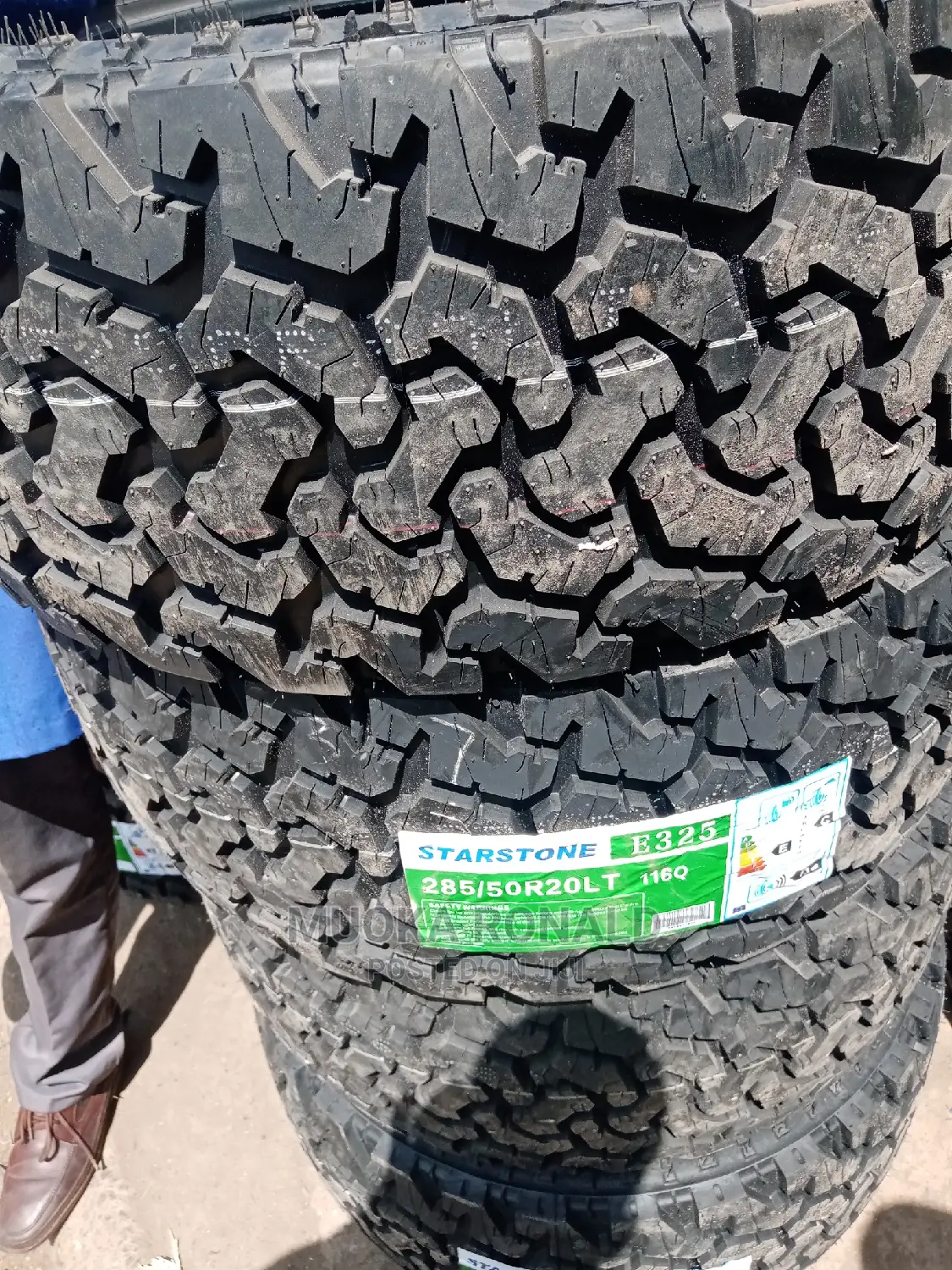 285/50r20 Starstone Tyre (A/T