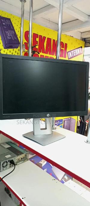 23" Monitor - main view
