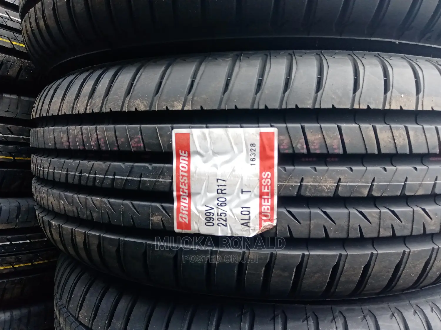225/60r17 Bridgestone Tyre