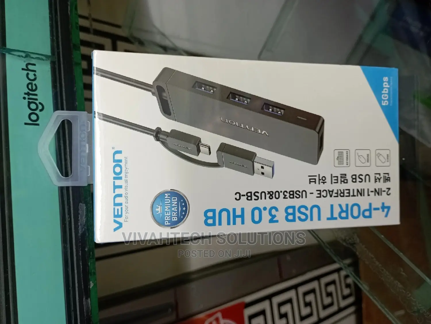 Brand New 4-Port Usb 3.0 Hub With Type C Usb 3.0