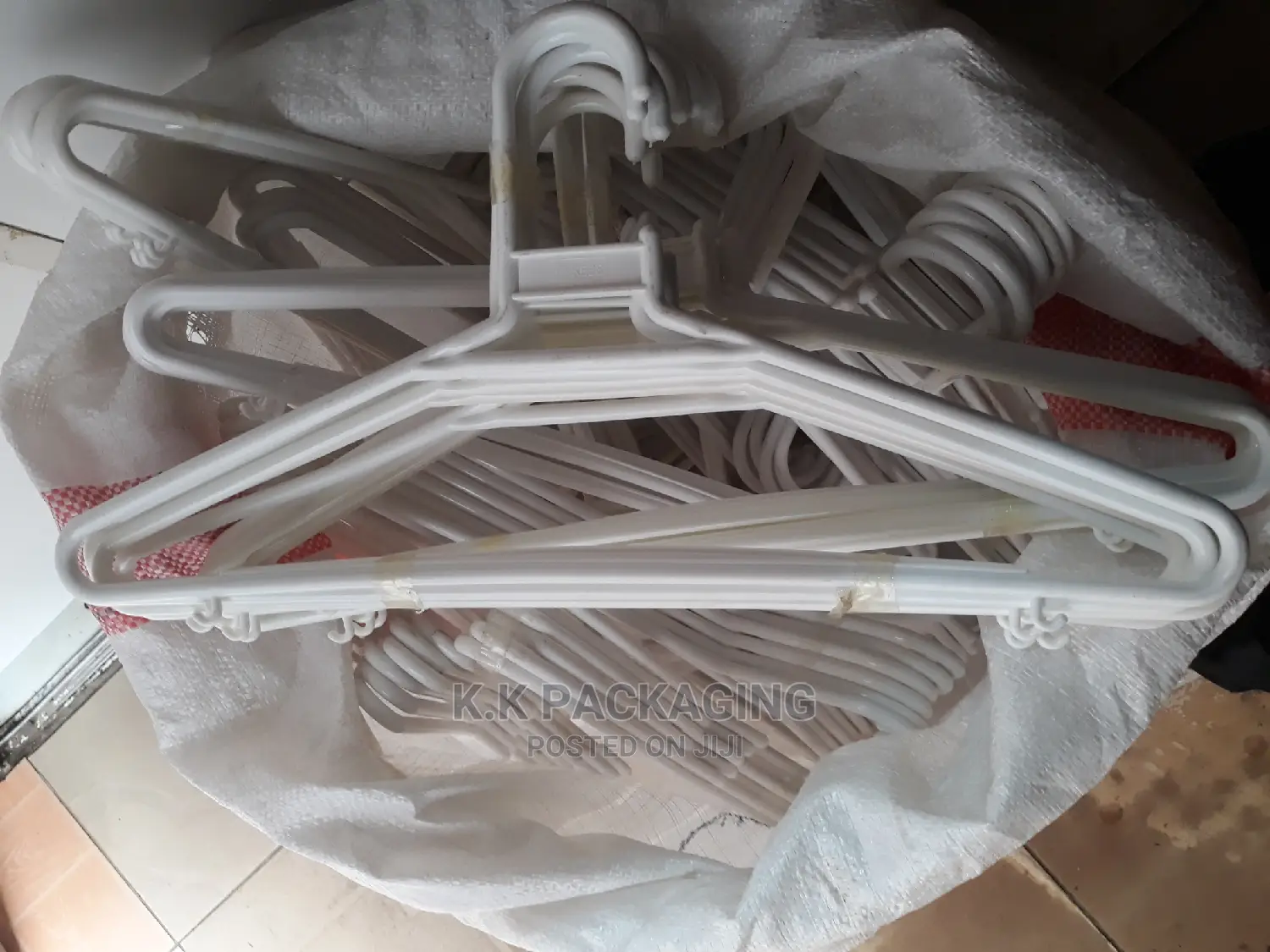 White Hangers