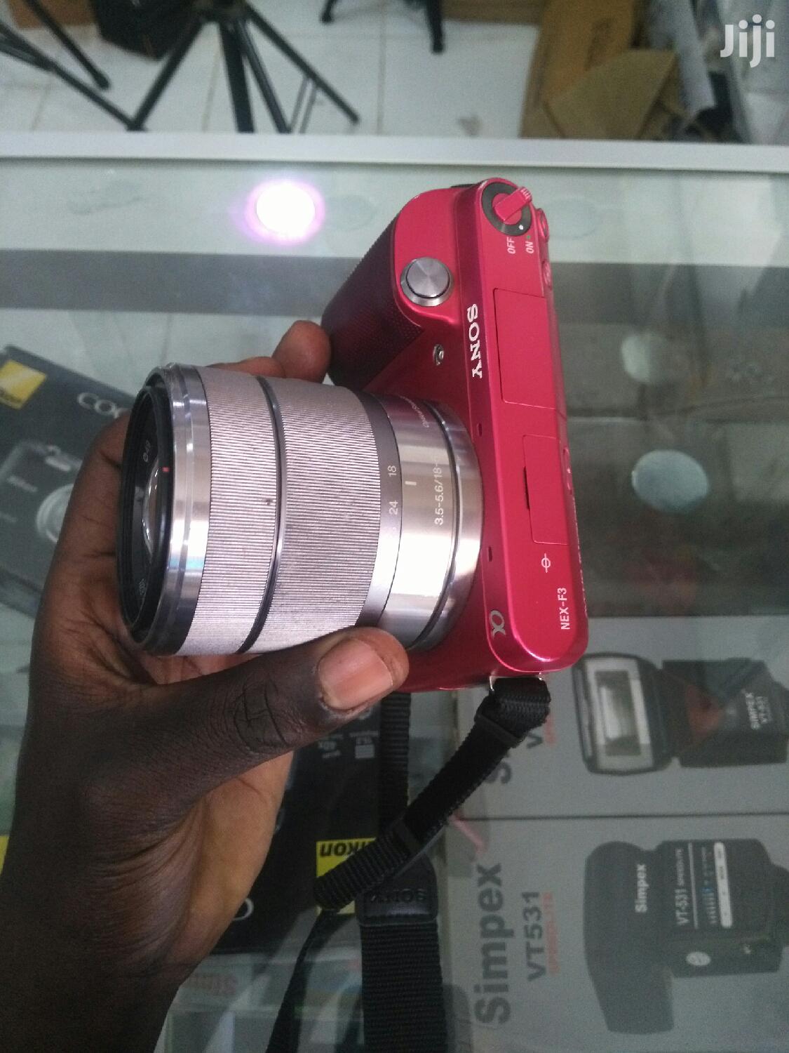 Sony Nex-F3 With Removable Lens